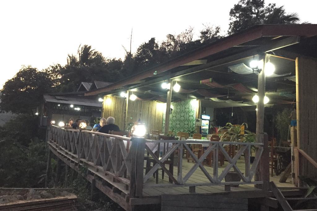 Bkc Villa Muang Pakbèng المظهر الخارجي الصورة